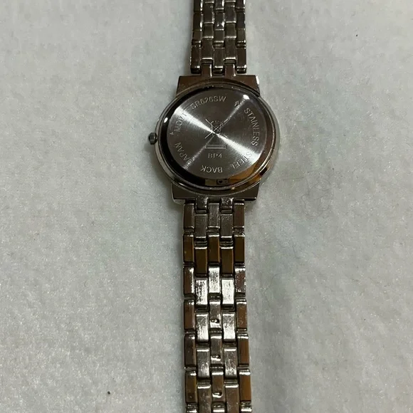 Beautiful watch. - Picture 3 of 3